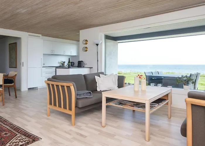 Seaside Panorama Retreat - By Traum